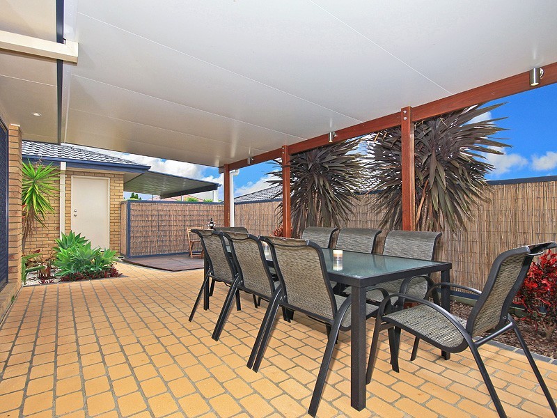 11 BOOBOOK CT, Cashmere QLD 4500