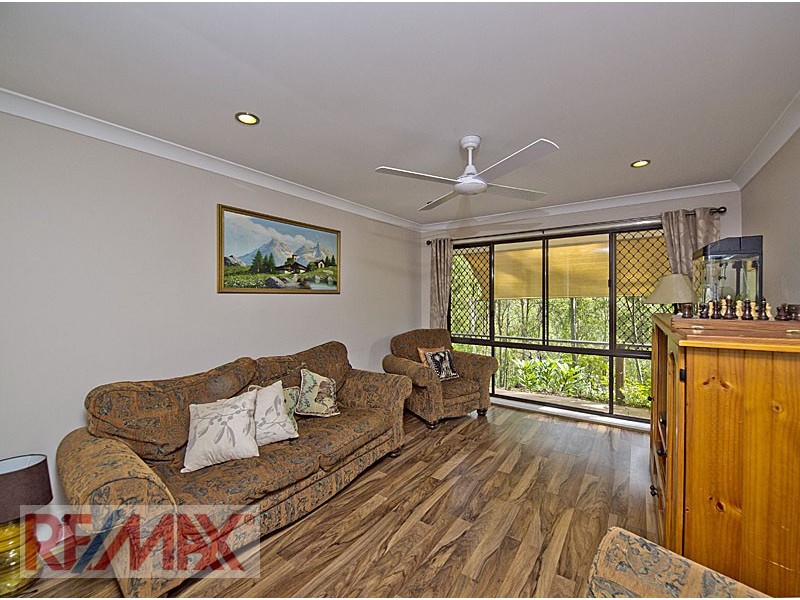 3 SOMERS ST, Cashmere QLD 4500