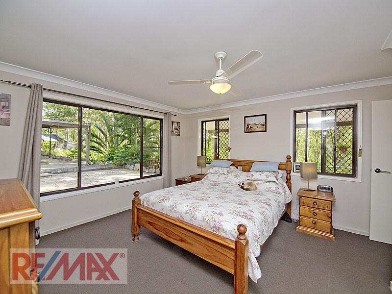 3 SOMERS ST, Cashmere QLD 4500
