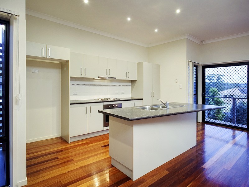 6 BONICA COURT, Eatons Hill QLD 4037