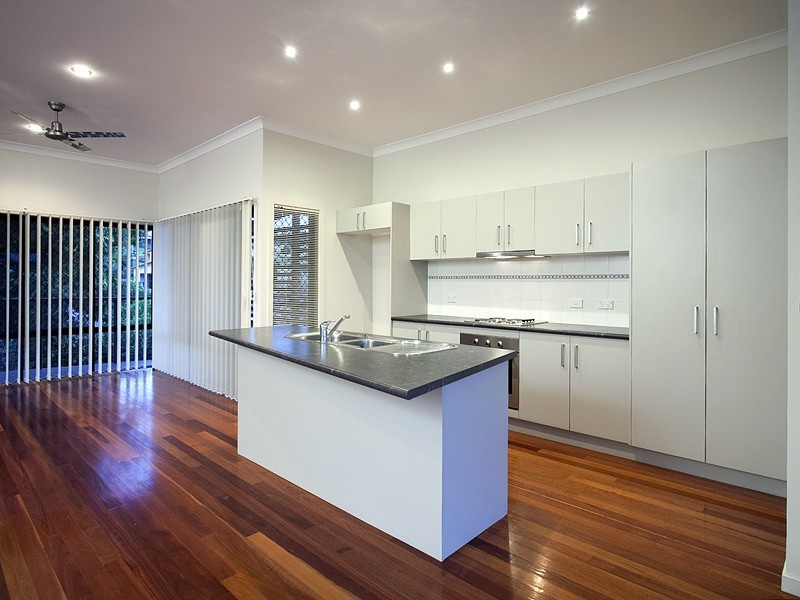 6 BONICA COURT, Eatons Hill QLD 4037