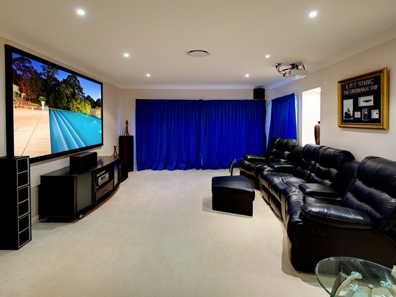 16 Priestley Road, Bridgeman Downs QLD 4035