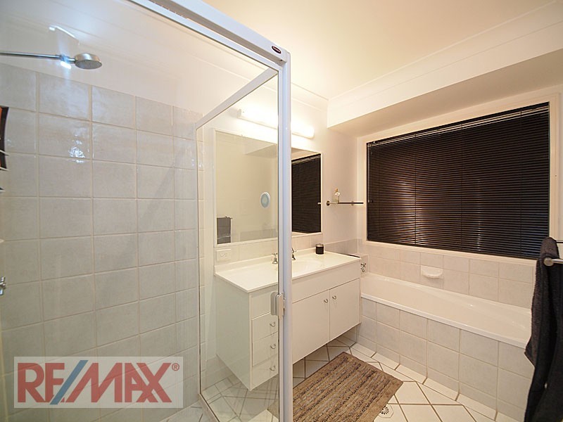 3 Turpentine Court, Albany Creek QLD 4035