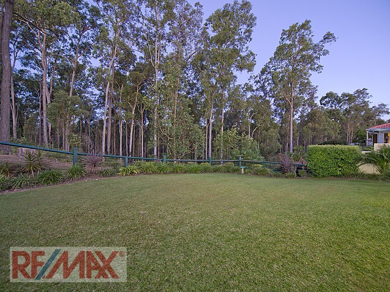 7  Mahogany Drive, Albany Creek QLD 4035
