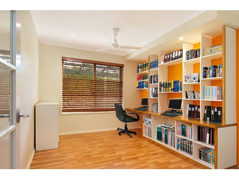 185 Church Road, Eatons Hill QLD 4037