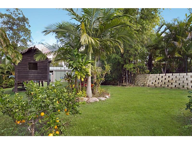 185 Church Road, Eatons Hill QLD 4037