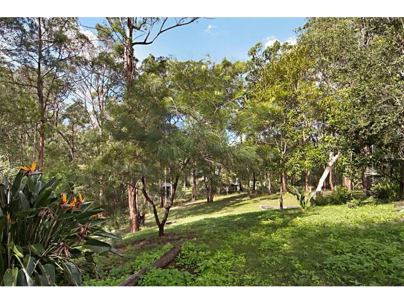 185 Church Road, Eatons Hill QLD 4037