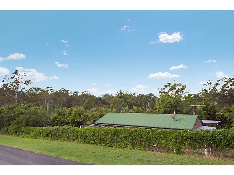 185 Church Road, Eatons Hill QLD 4037