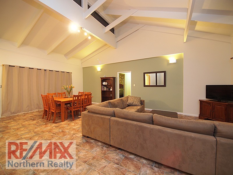 10 Pauli Ct, Warner QLD 4500