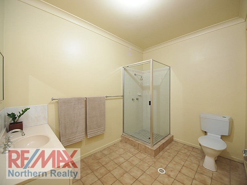 10 Pauli Ct, Warner QLD 4500