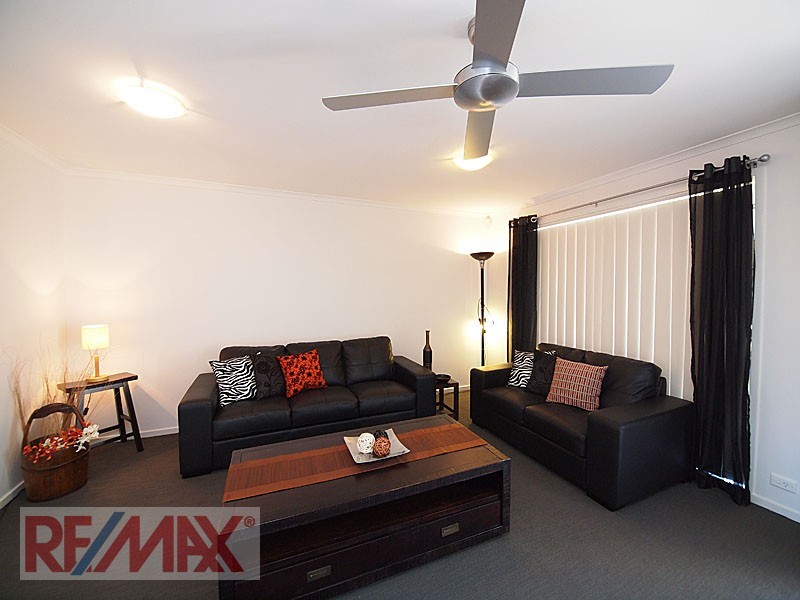 4 Pegasus Avenue, Eatons Hill QLD 4037