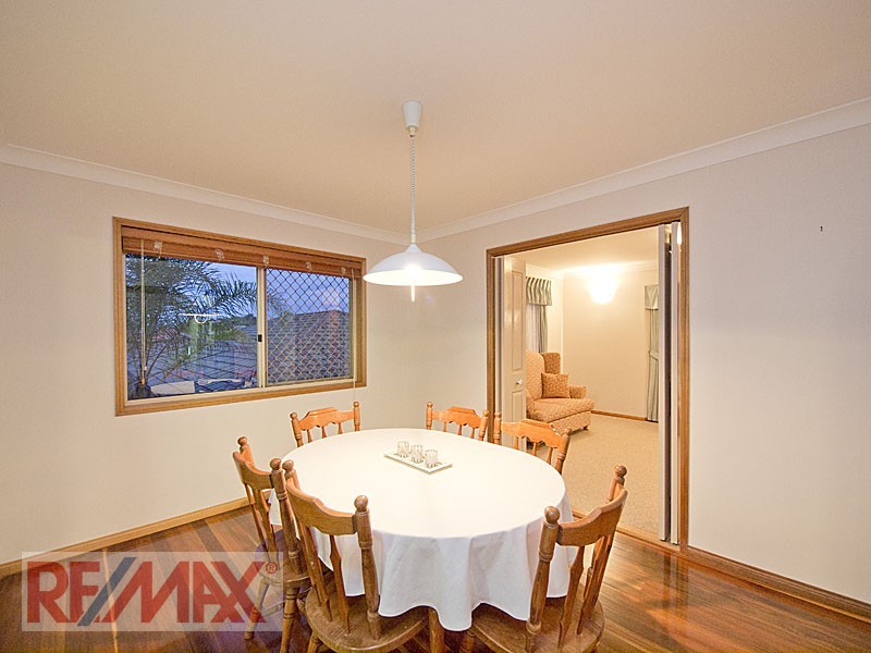 14 Granada Drive, Eatons Hill QLD 4037