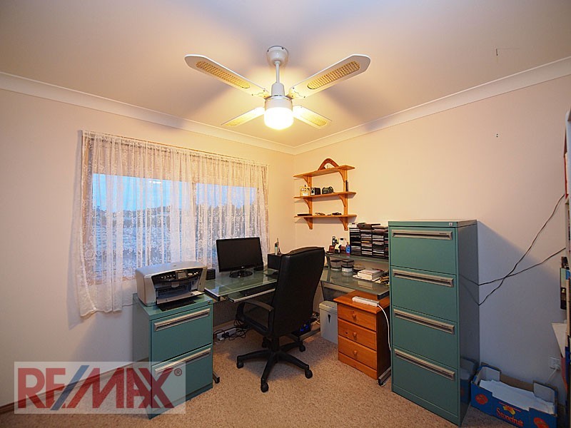 14 Granada Drive, Eatons Hill QLD 4037