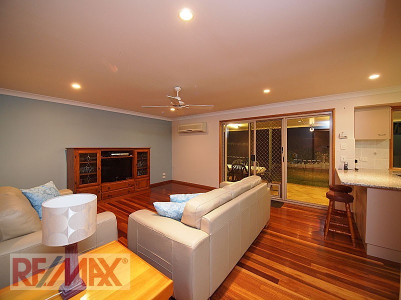 14 Granada Drive, Eatons Hill QLD 4037