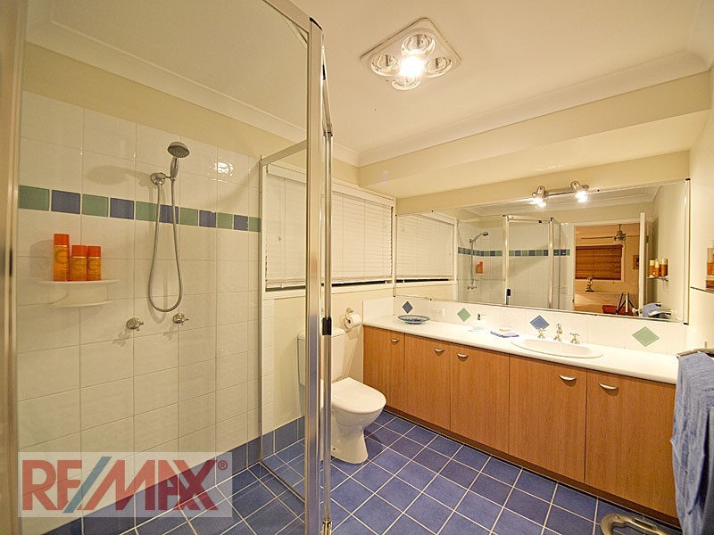 9 Black Bean Court, Albany Creek QLD 4035