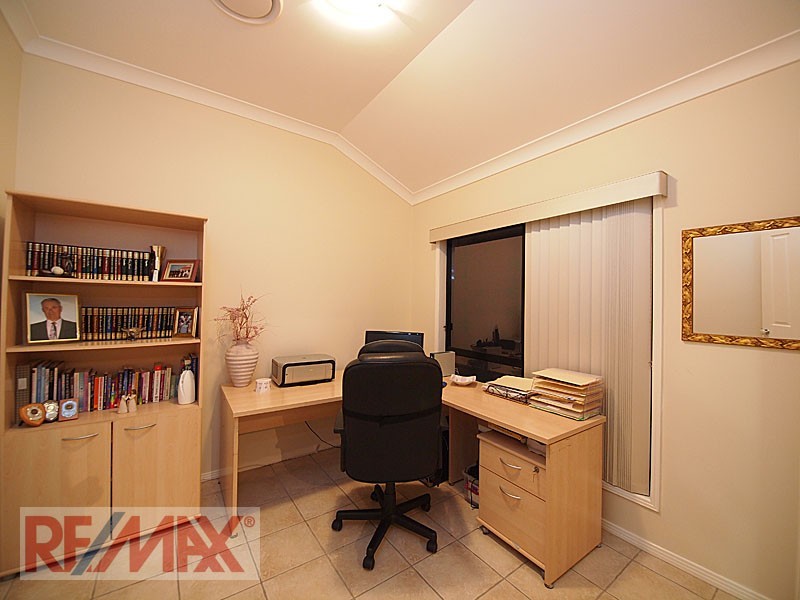 9 Black Bean Court, Albany Creek QLD 4035