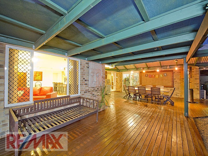 24 Explorer Drive, Albany Creek QLD 4035