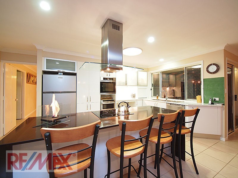 24 Explorer Drive, Albany Creek QLD 4035