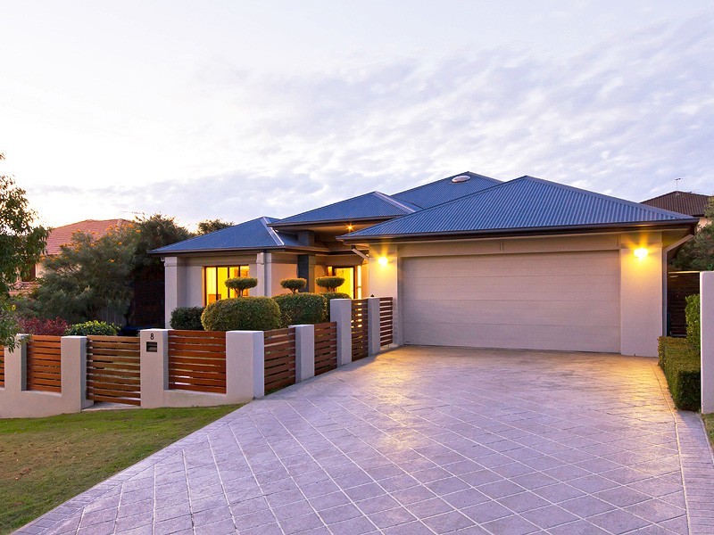 8 Capella Place, Bridgeman Downs QLD 4035