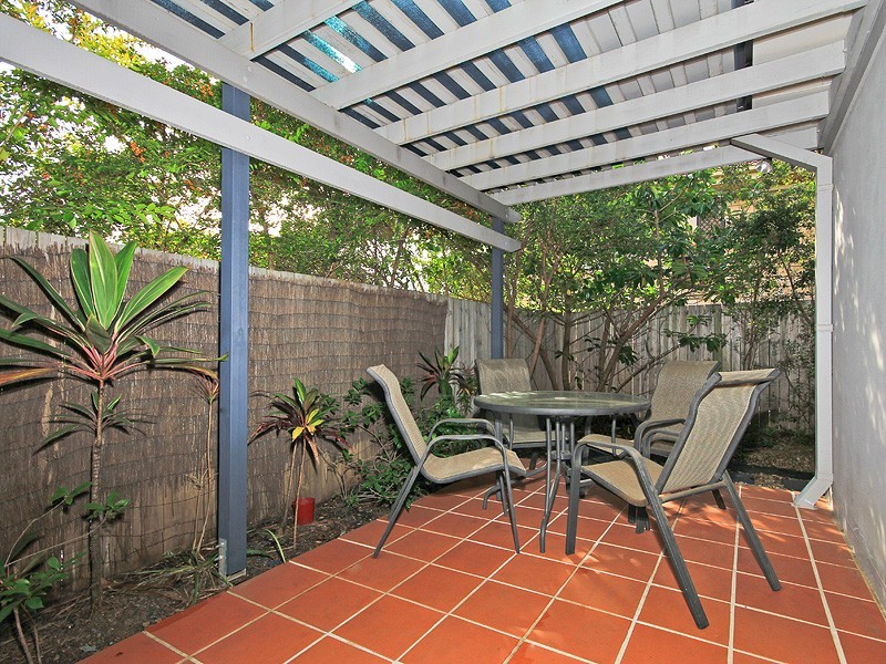 8 Capella Place, Bridgeman Downs QLD 4035