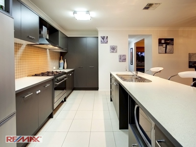 11 Gaskill Court, Albany Creek QLD 4035