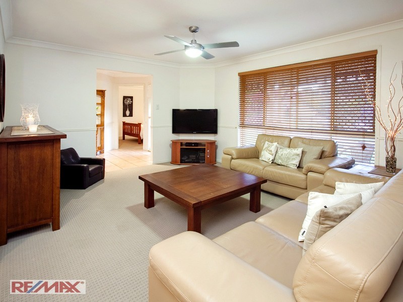 5 Duet Court, Eatons Hill QLD 4037