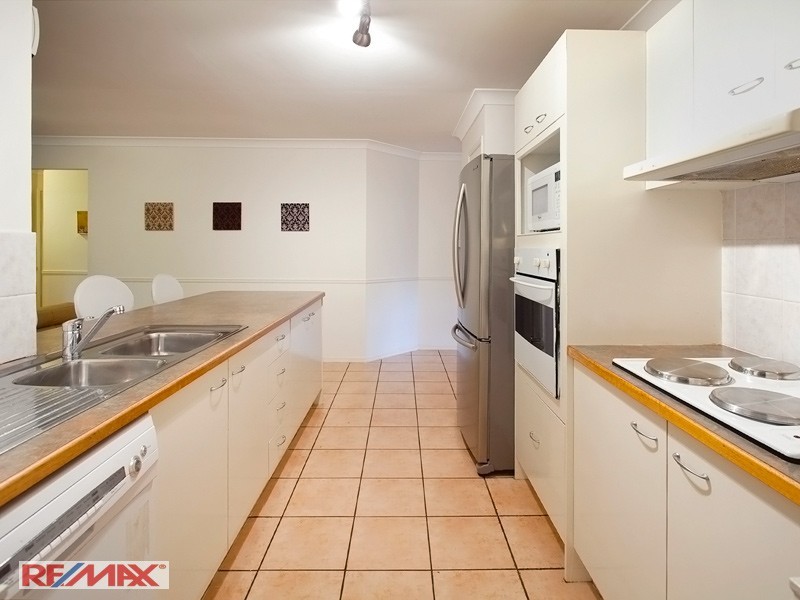 5 Duet Court, Eatons Hill QLD 4037