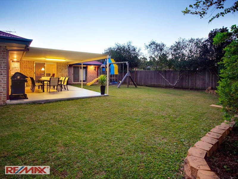 5 Duet Court, Eatons Hill QLD 4037