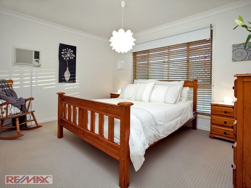 5 Duet Court, Eatons Hill QLD 4037