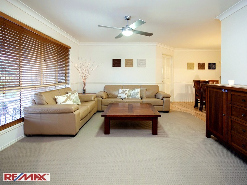 5 Duet Court, Eatons Hill QLD 4037