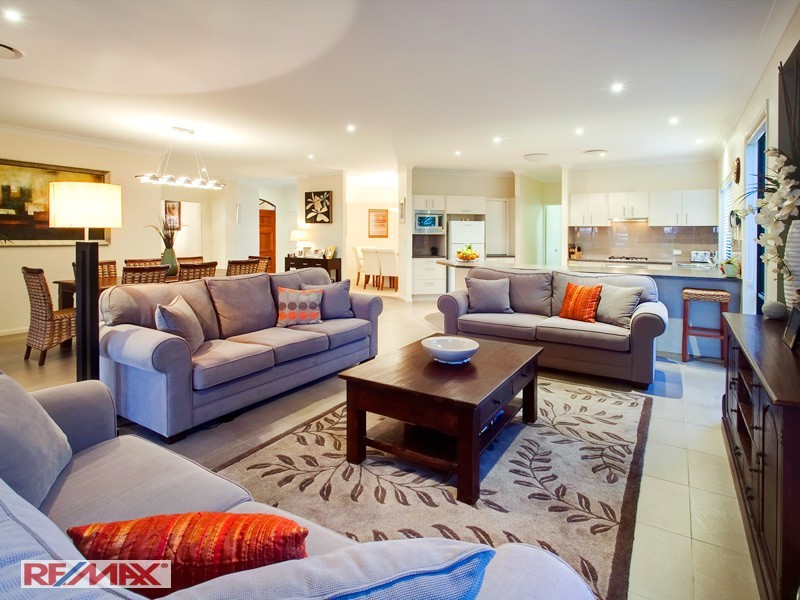 1 MANOR CLOSE, Murrumba Downs QLD 4503