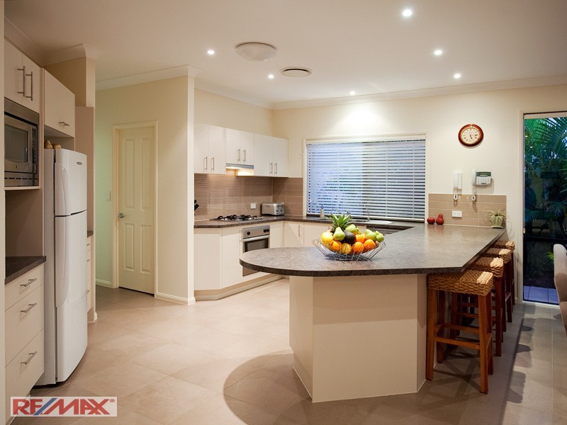 1 MANOR CLOSE, Murrumba Downs QLD 4503