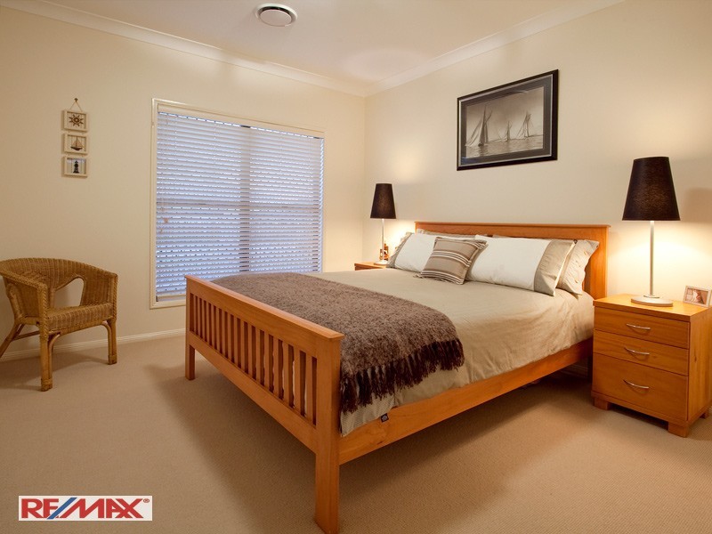1 MANOR CLOSE, Murrumba Downs QLD 4503