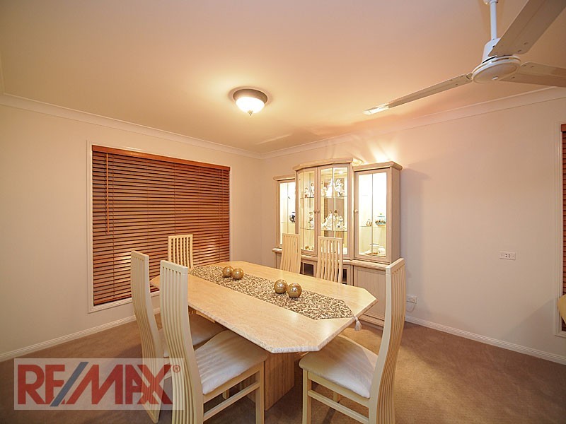 10 Meranti Crescent, Albany Creek QLD 4035