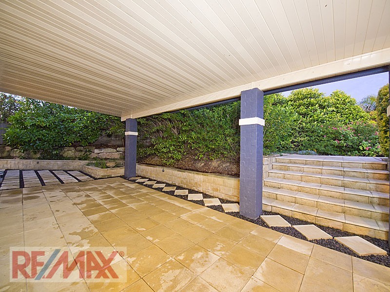 10 Meranti Crescent, Albany Creek QLD 4035