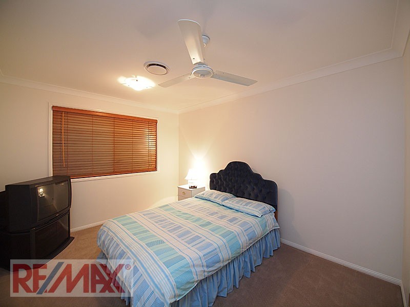 10 Meranti Crescent, Albany Creek QLD 4035