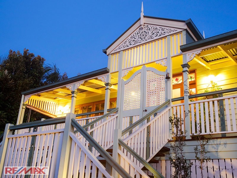 8 Ladners Court, Petrie QLD 4502