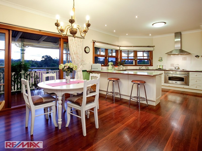 8 Ladners Court, Petrie QLD 4502