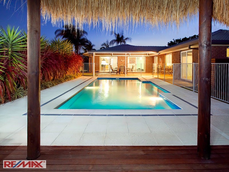 10 Jocasta Street, Eatons Hill QLD 4037