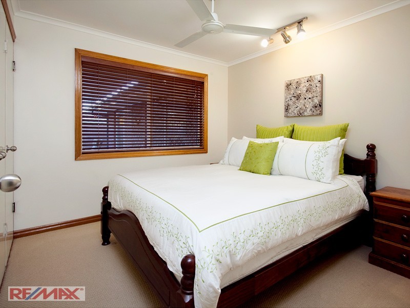 10 Jocasta Street, Eatons Hill QLD 4037