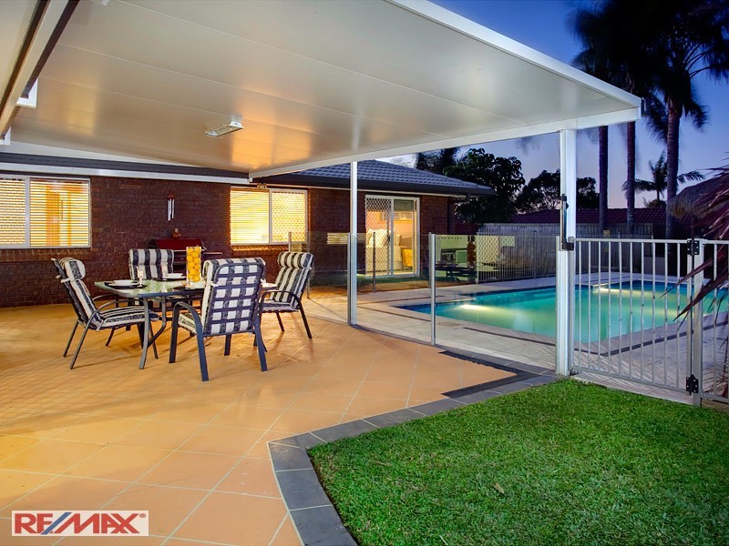 10 Jocasta Street, Eatons Hill QLD 4037