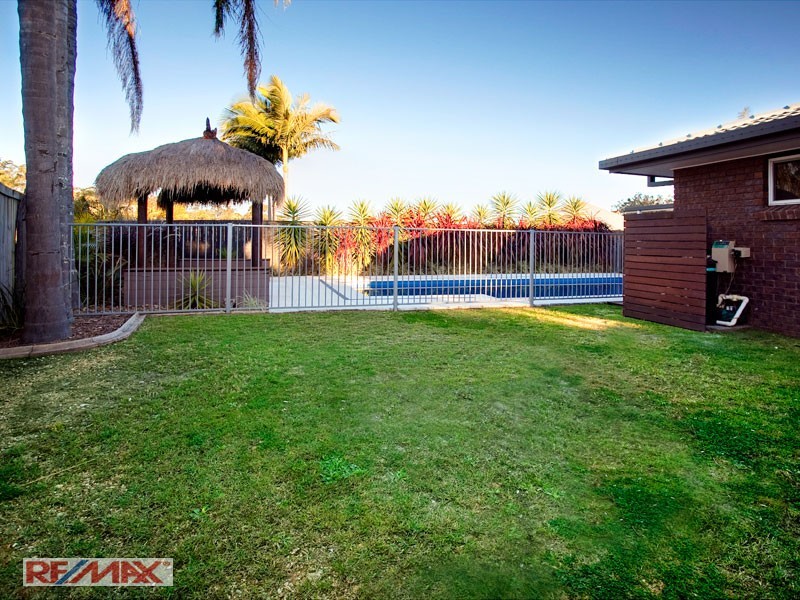 10 Jocasta Street, Eatons Hill QLD 4037