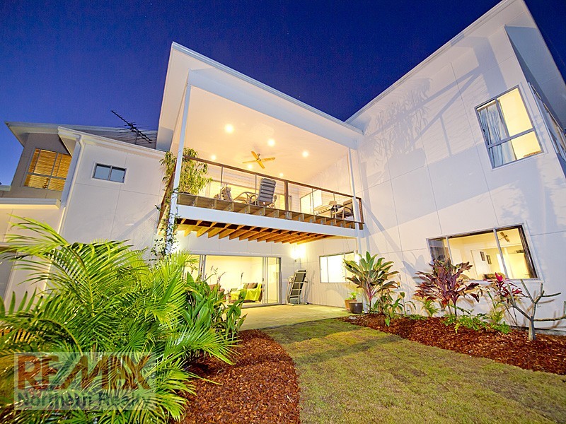 10 Roundelay Court, Eatons Hill QLD 4037