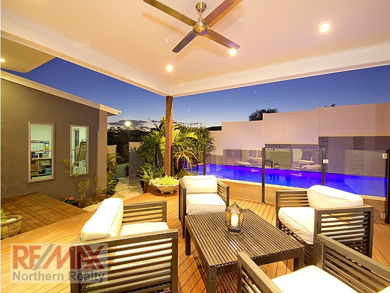 10 Roundelay Court, Eatons Hill QLD 4037