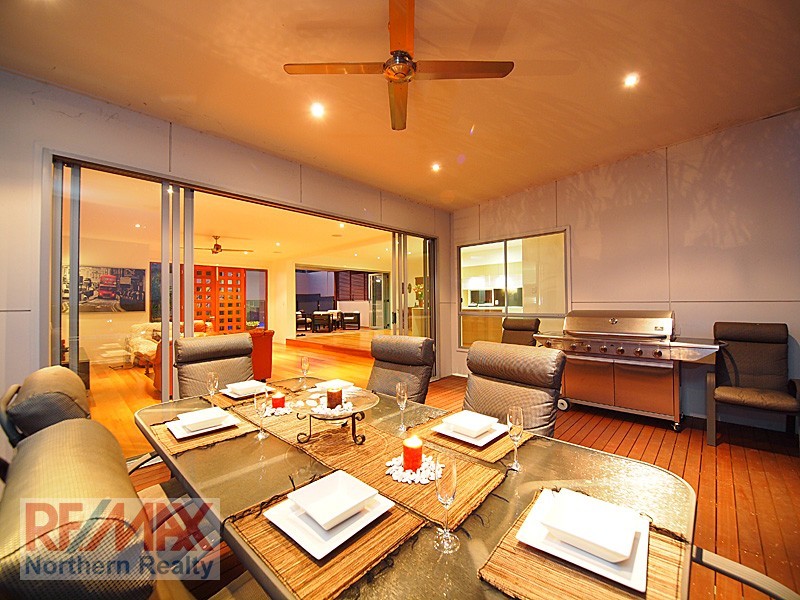 10 Roundelay Court, Eatons Hill QLD 4037