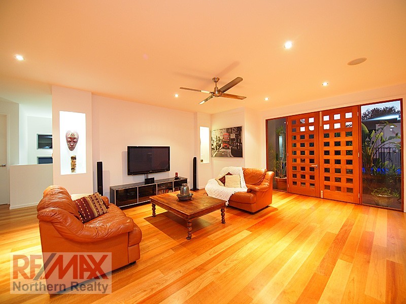 10 Roundelay Court, Eatons Hill QLD 4037