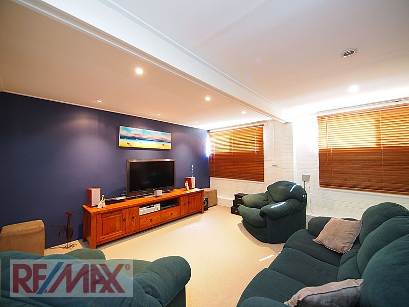 19 McCUBBINS ST, Everton Park QLD 4053