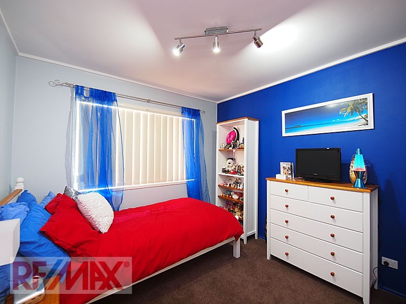 19 McCUBBINS ST, Everton Park QLD 4053