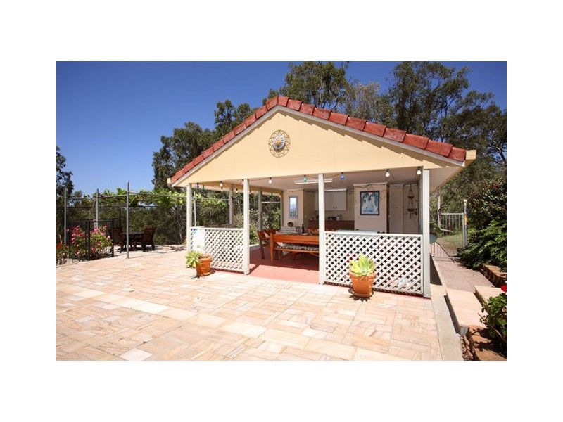 Clear Mountain QLD 4500