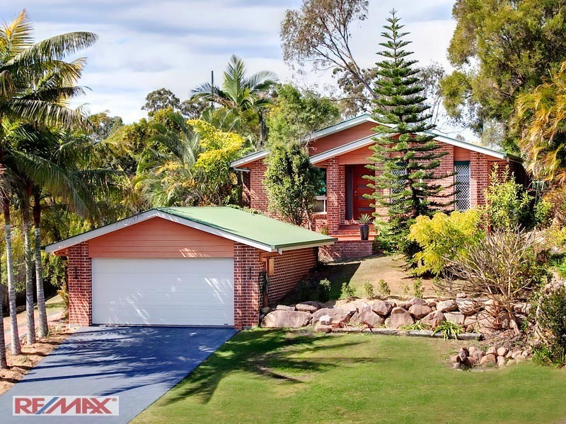 9 Gum Leaf Crt, Albany Creek QLD 4035